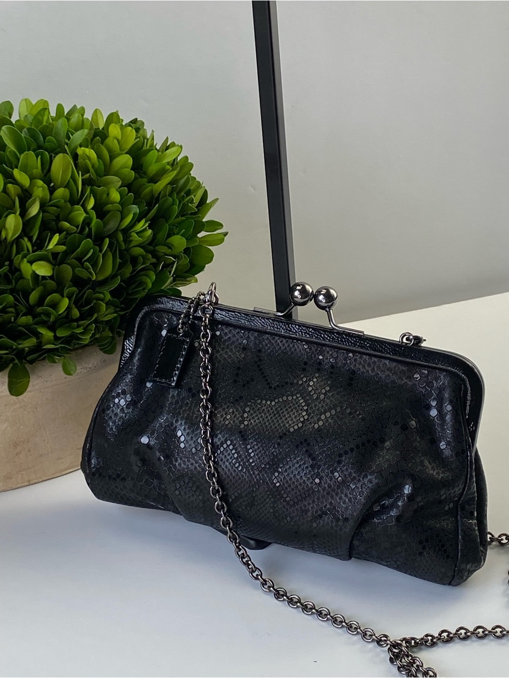 Coach Kisslock Black Python Snake-Textured Frame Clutch Chain Bag - Picture 7 of 15